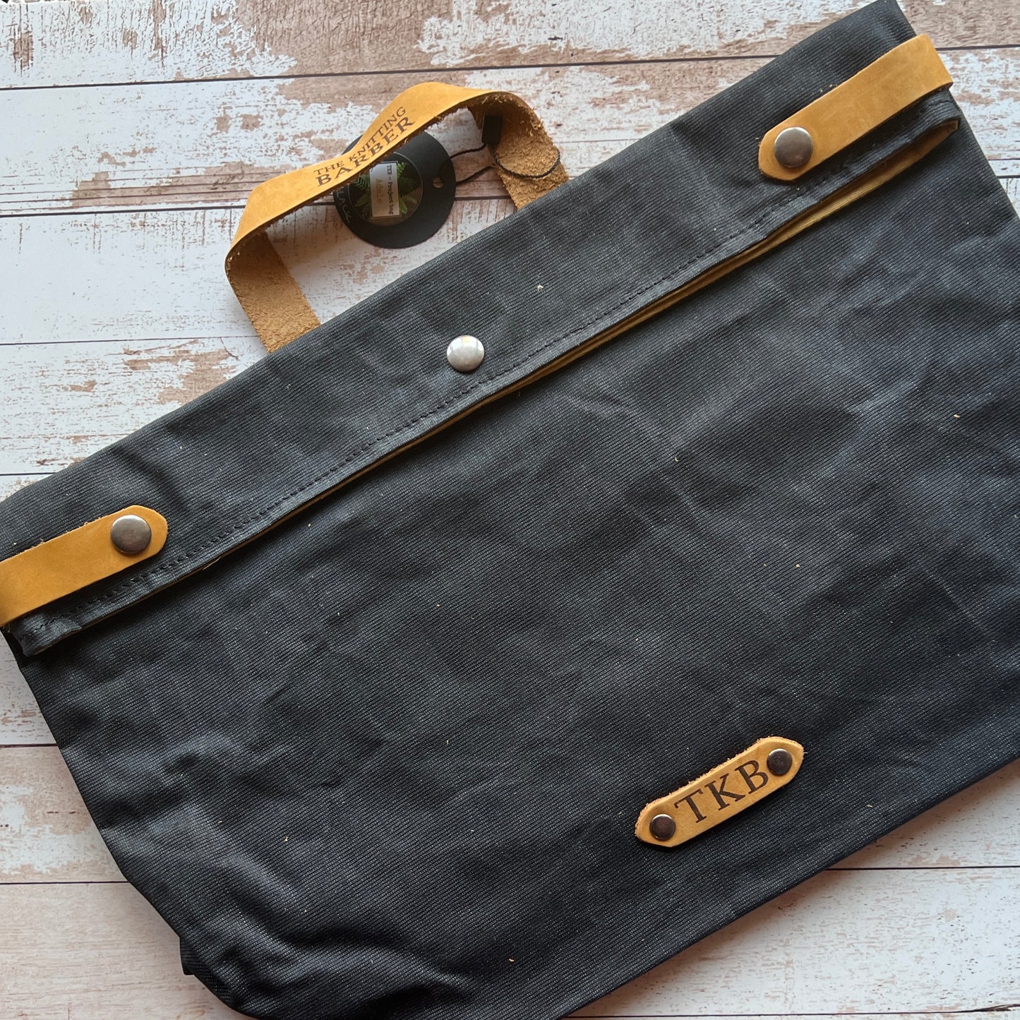The Knitting Barber - Adele Bag